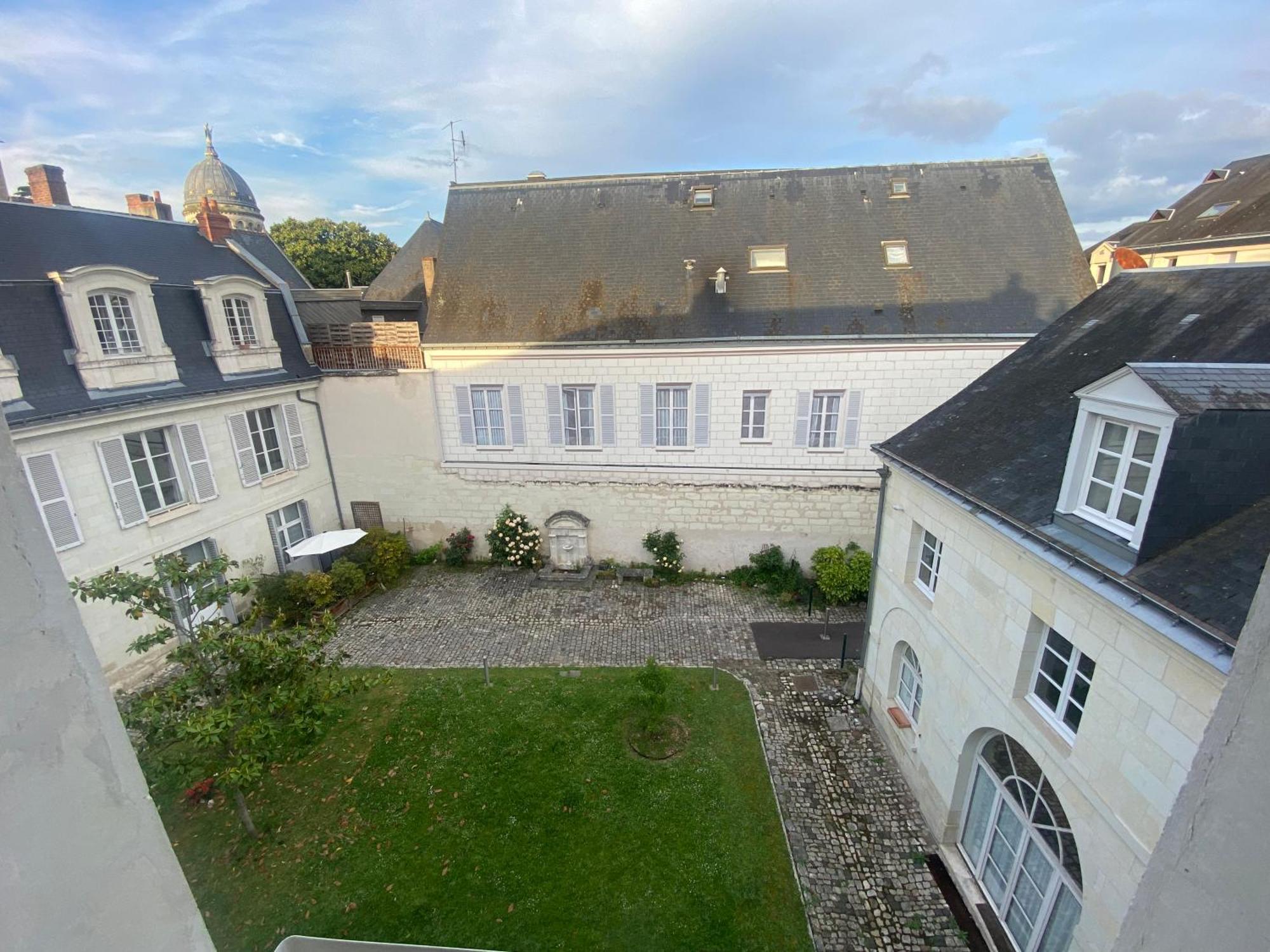 Tours Quartier Halles 70M2 Экстерьер фото